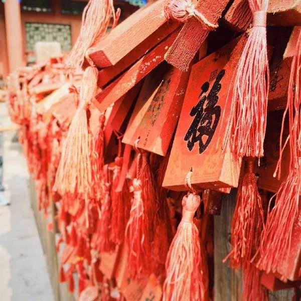 「有多少福氣,不在於外表光鮮亮麗」一個女人有沒有福氣,三個小細節一看便知